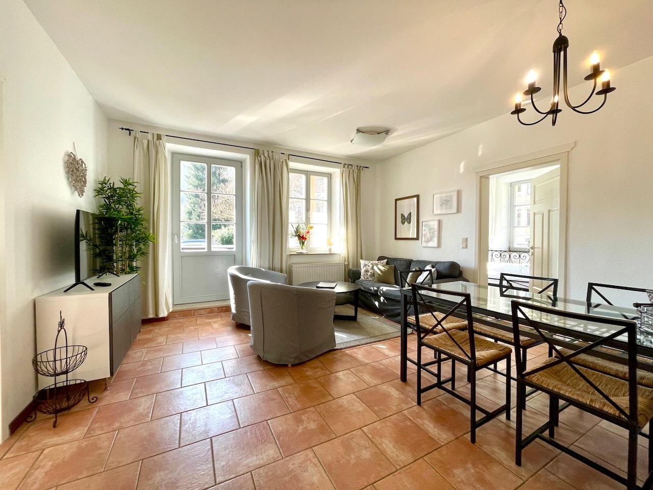 villa-monsei-wohnbereich