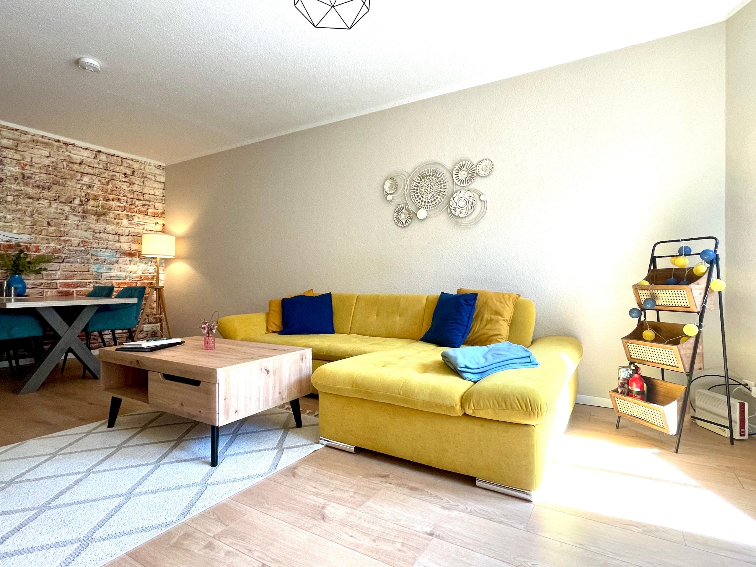 dresden-uptown-wohnbereich-couch